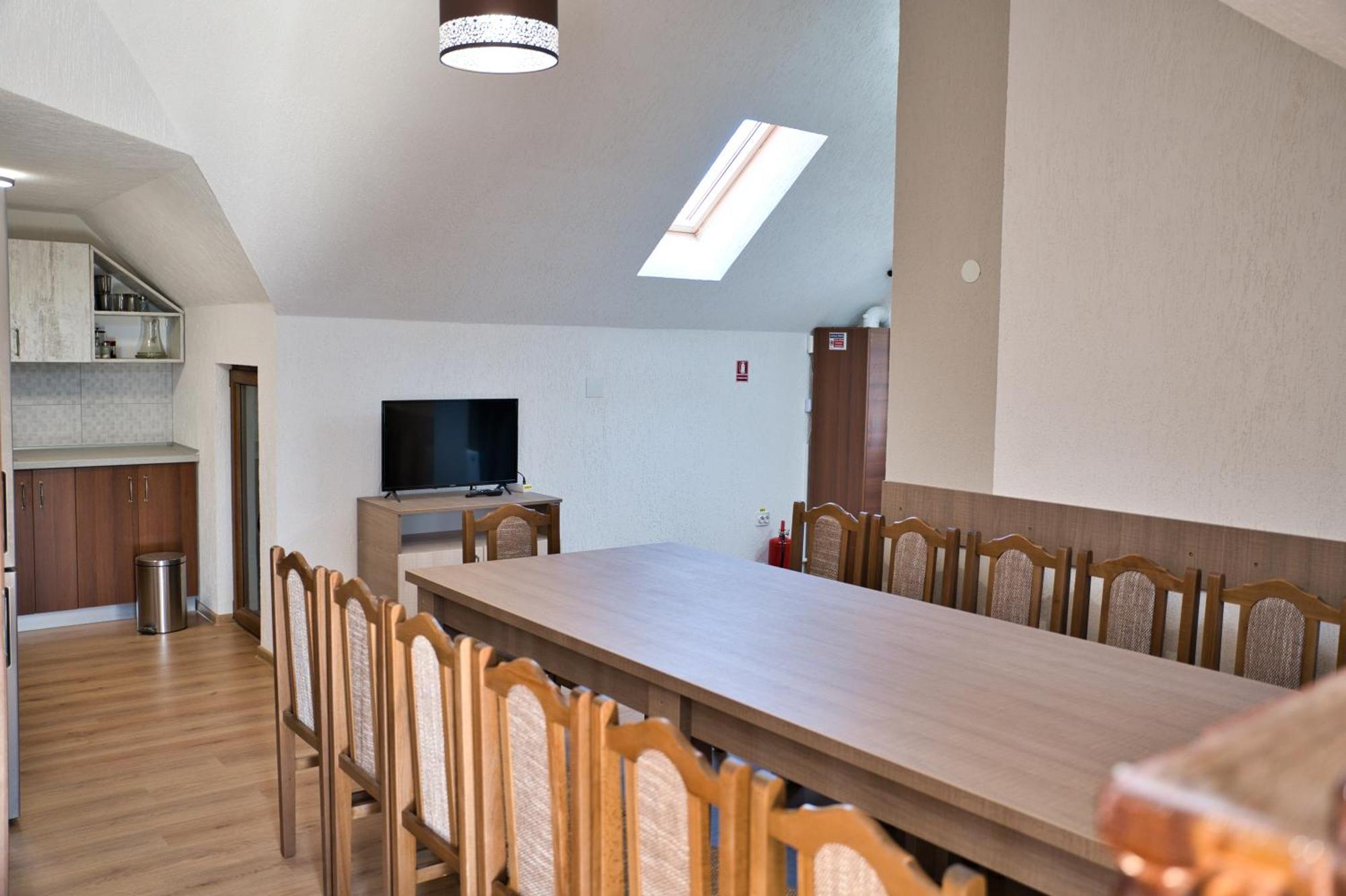 Perla Argesului, Ciubar, Piscina, Lift, Gratar, Cabana, Pensiuni, Hotel Cazare Transfagarasan Curtea De Arges Albestii de Arges Eksteriør billede