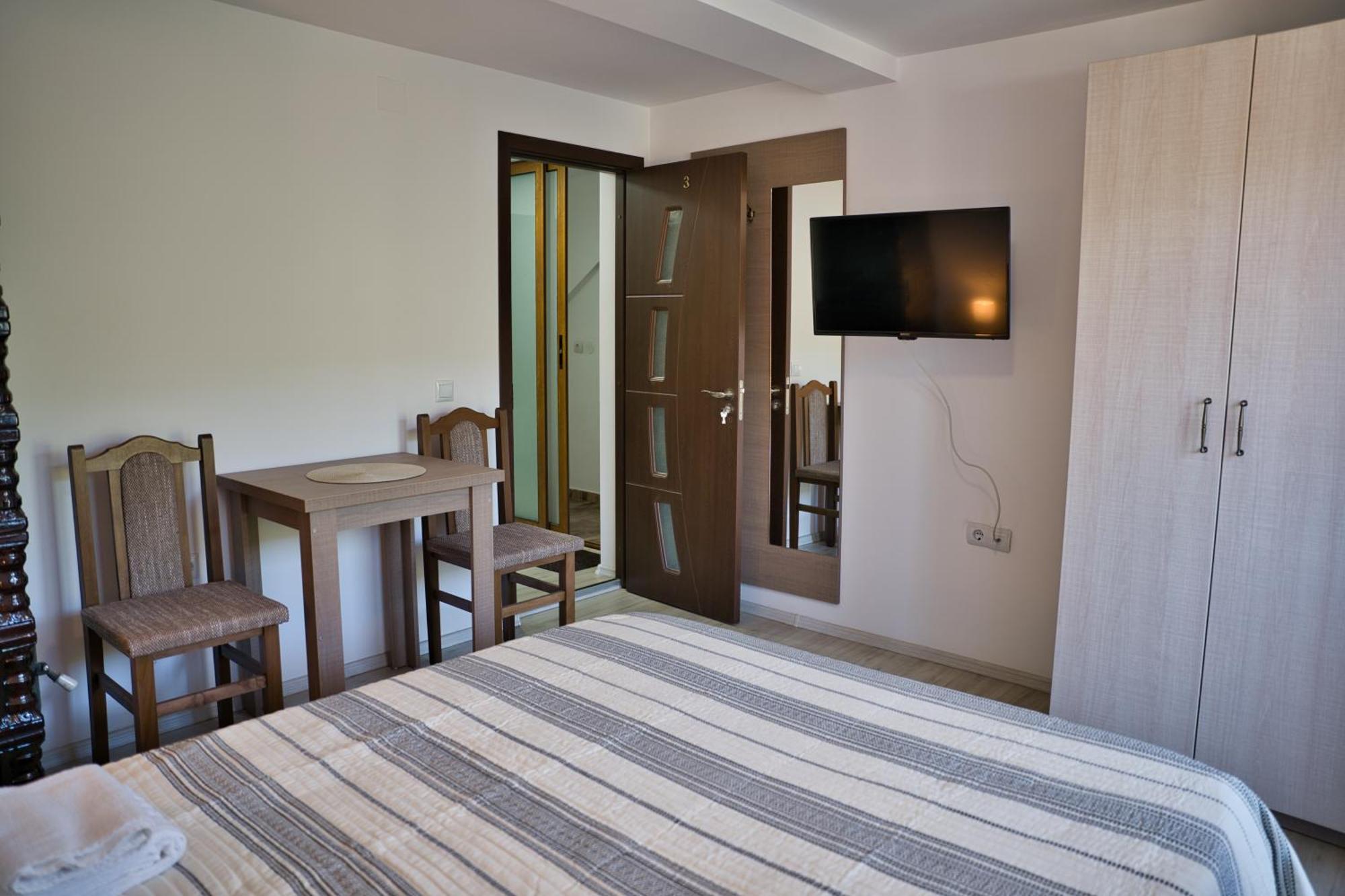 Perla Argesului, Ciubar, Piscina, Lift, Gratar, Cabana, Pensiuni, Hotel Cazare Transfagarasan Curtea De Arges Albestii de Arges Eksteriør billede
