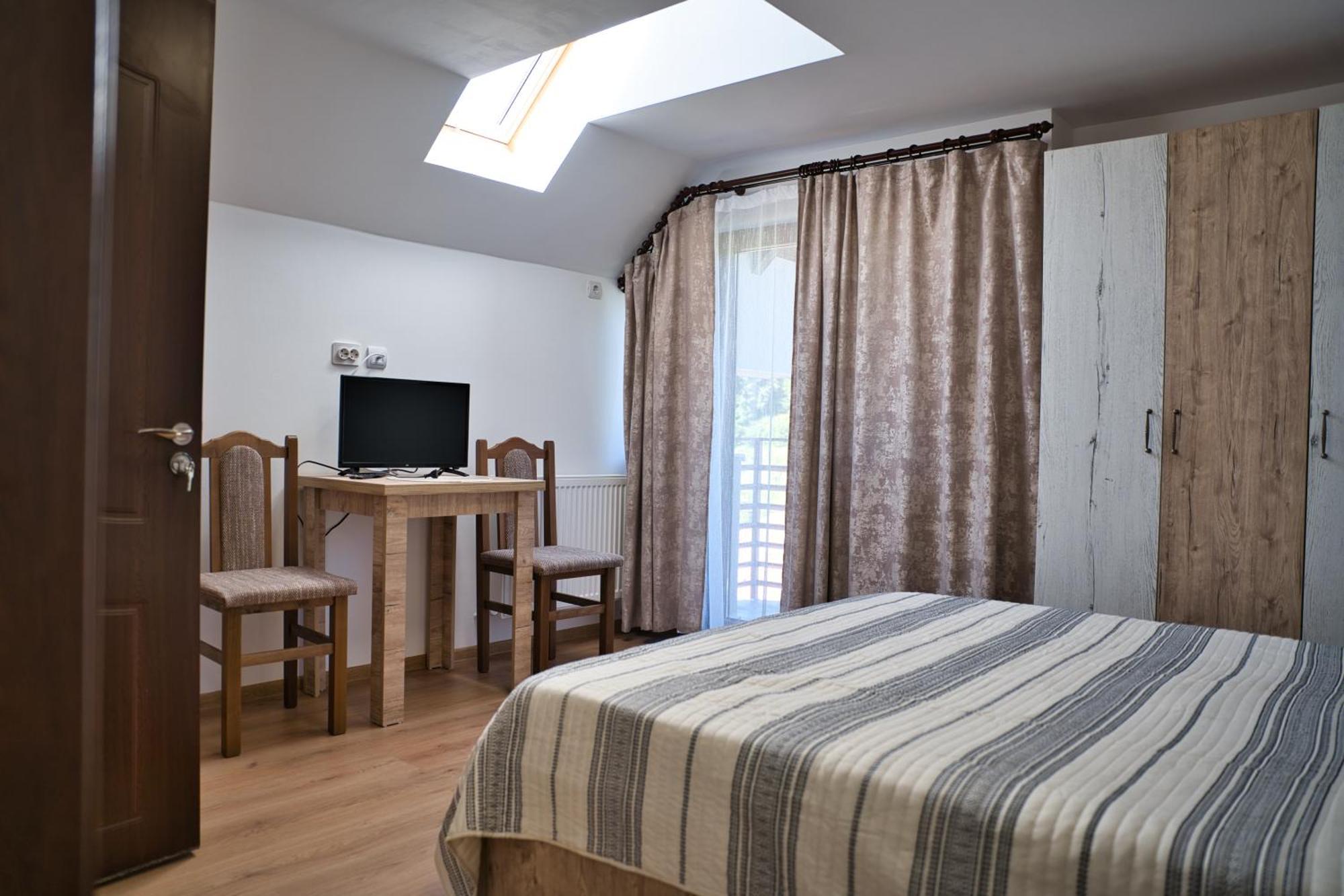 Perla Argesului, Ciubar, Piscina, Lift, Gratar, Cabana, Pensiuni, Hotel Cazare Transfagarasan Curtea De Arges Albestii de Arges Eksteriør billede